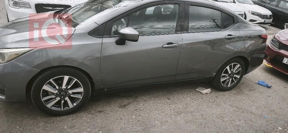 Nissan Versa